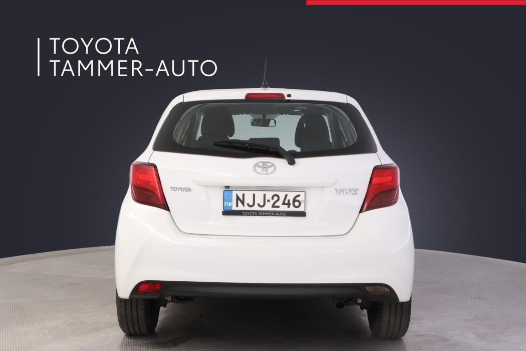 TOYOTA Yaris 2014