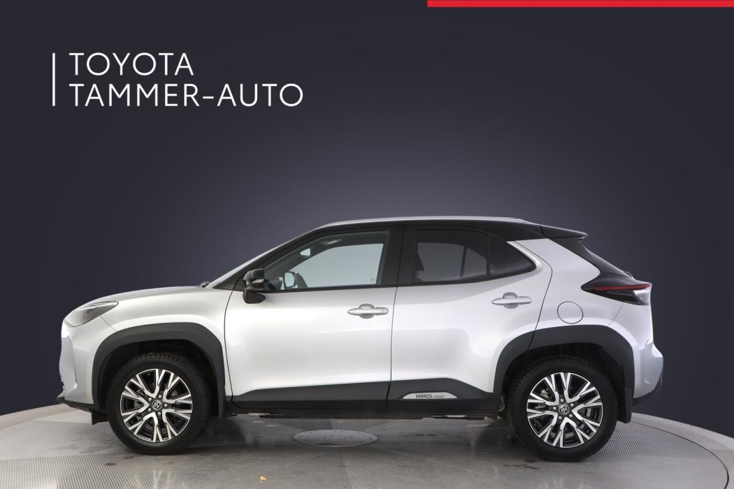 TOYOTA Yaris Cross 2022