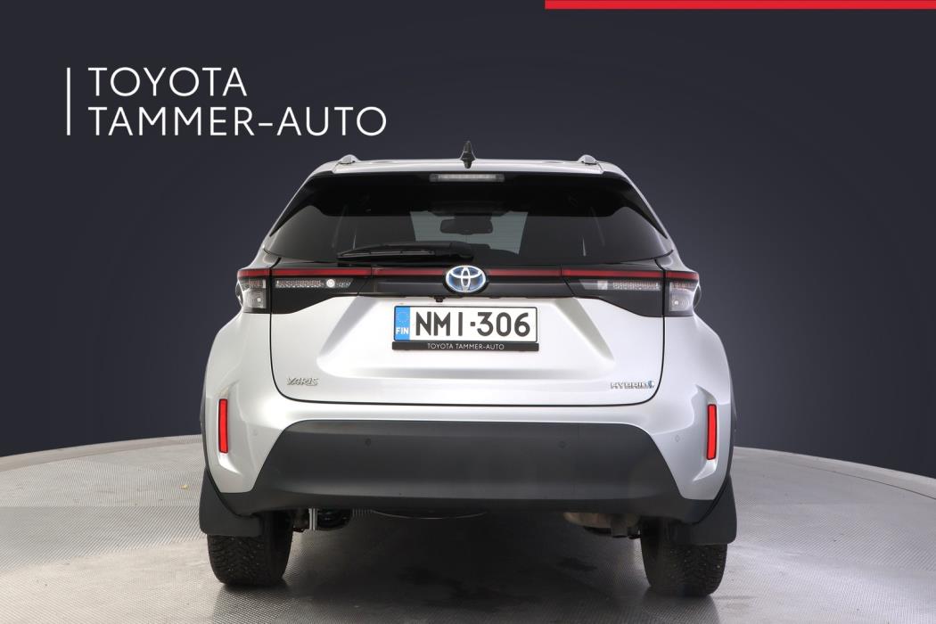 TOYOTA Yaris Cross 2022