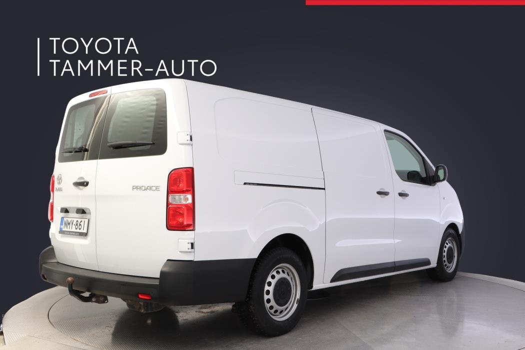 TOYOTA Proace 2023