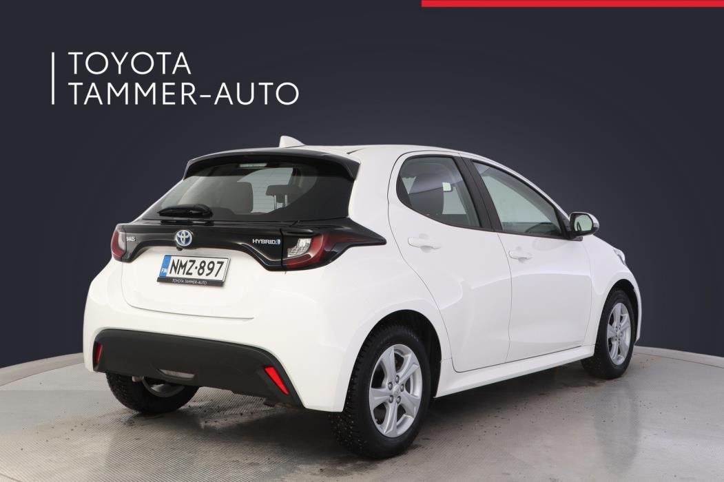 TOYOTA Yaris 2023