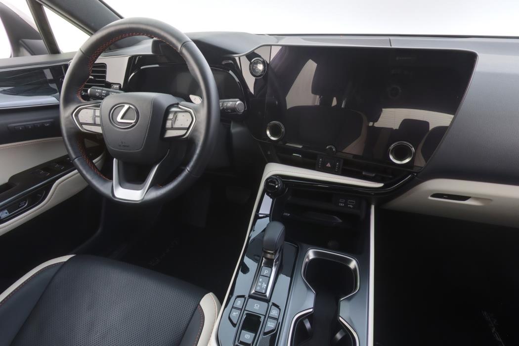 LEXUS NX 2023
