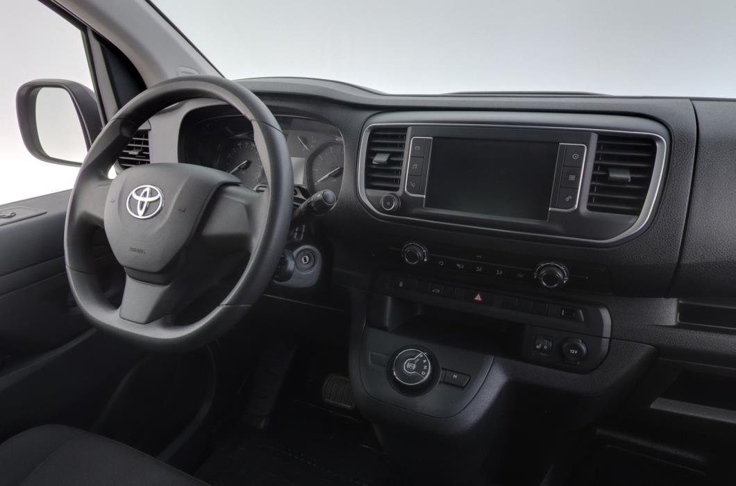 TOYOTA Proace 2024