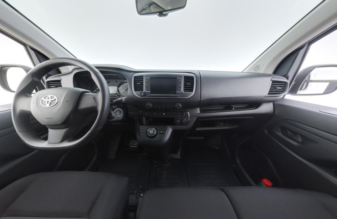 TOYOTA Proace 2024