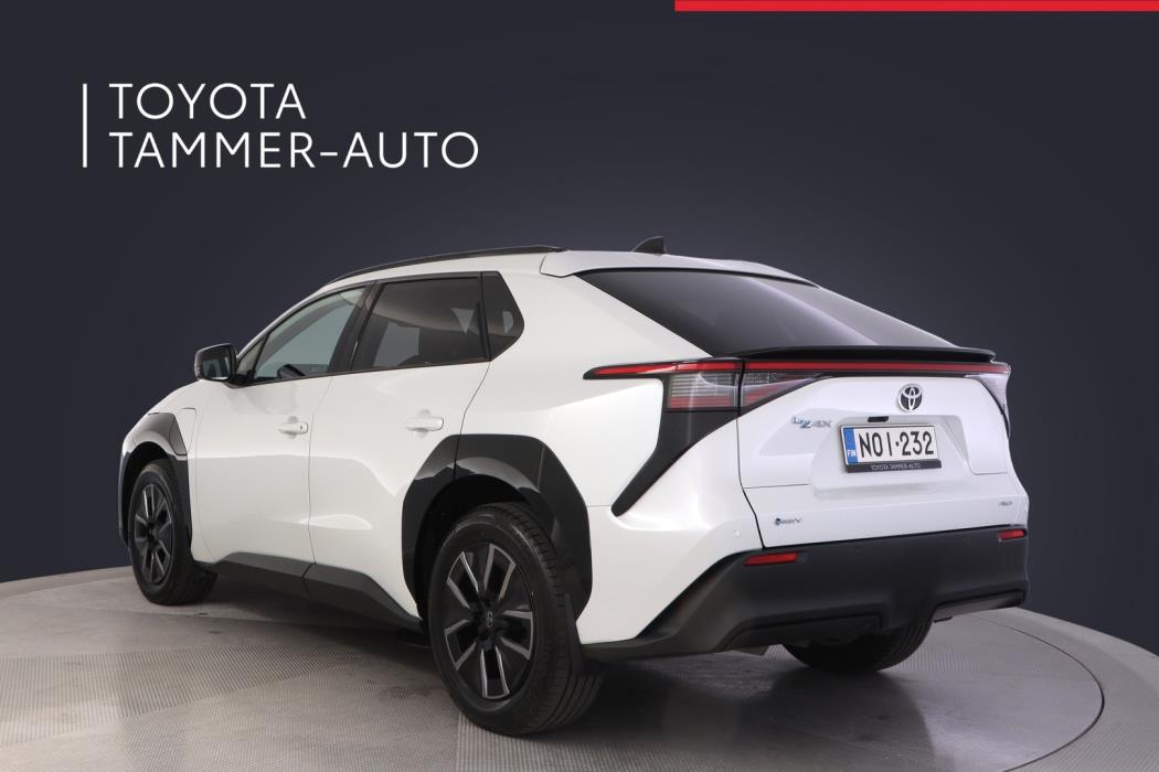 TOYOTA bZ4X 2025