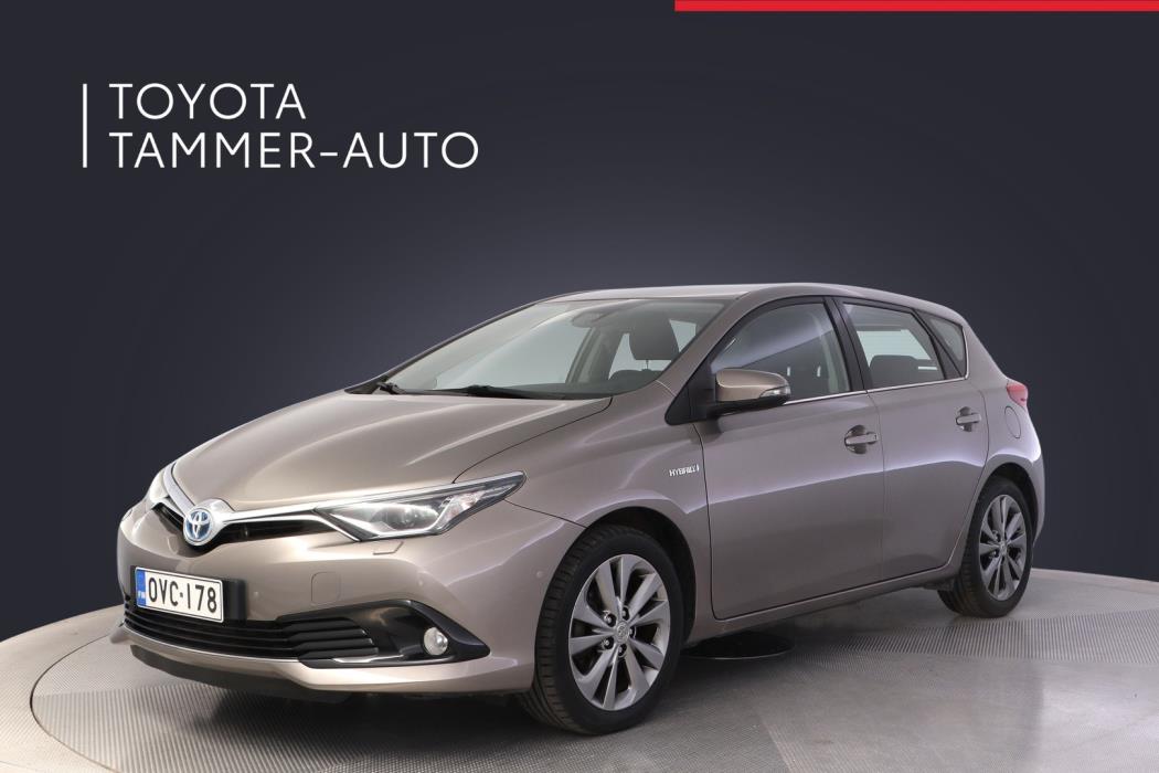 TOYOTA Auris 2016