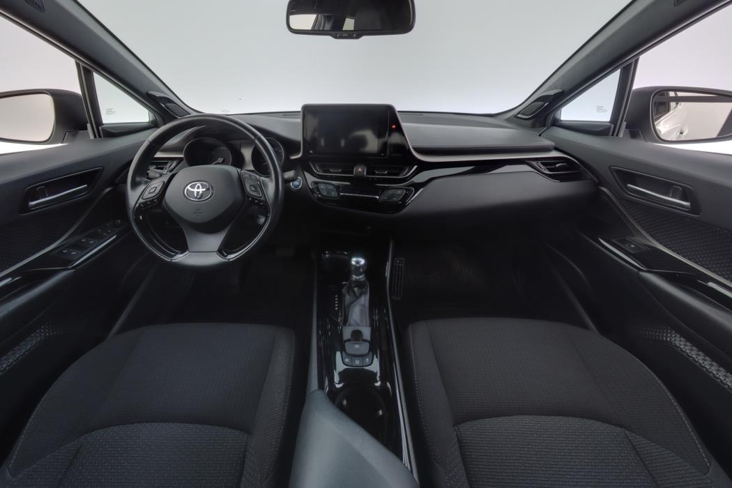 TOYOTA C-HR 2018