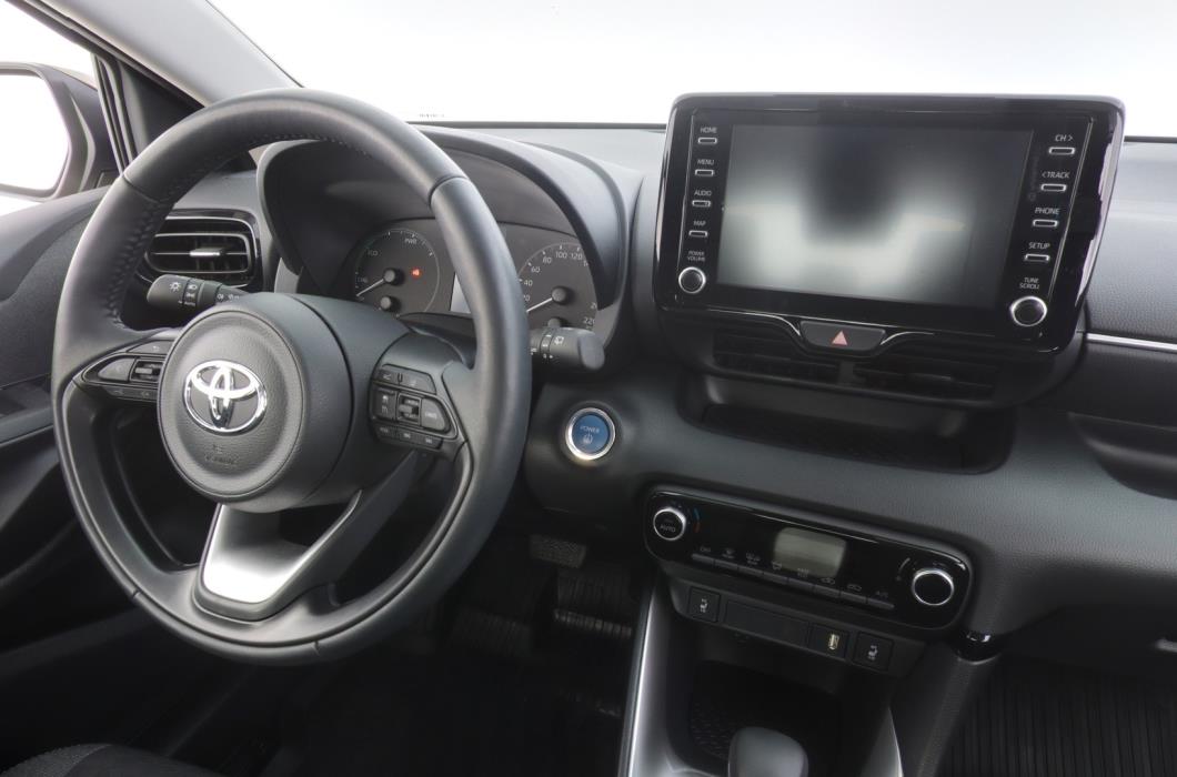 TOYOTA Yaris 2022