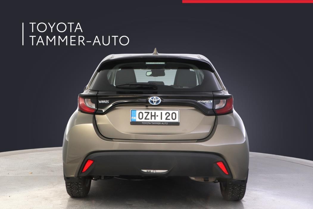 TOYOTA Yaris 2022