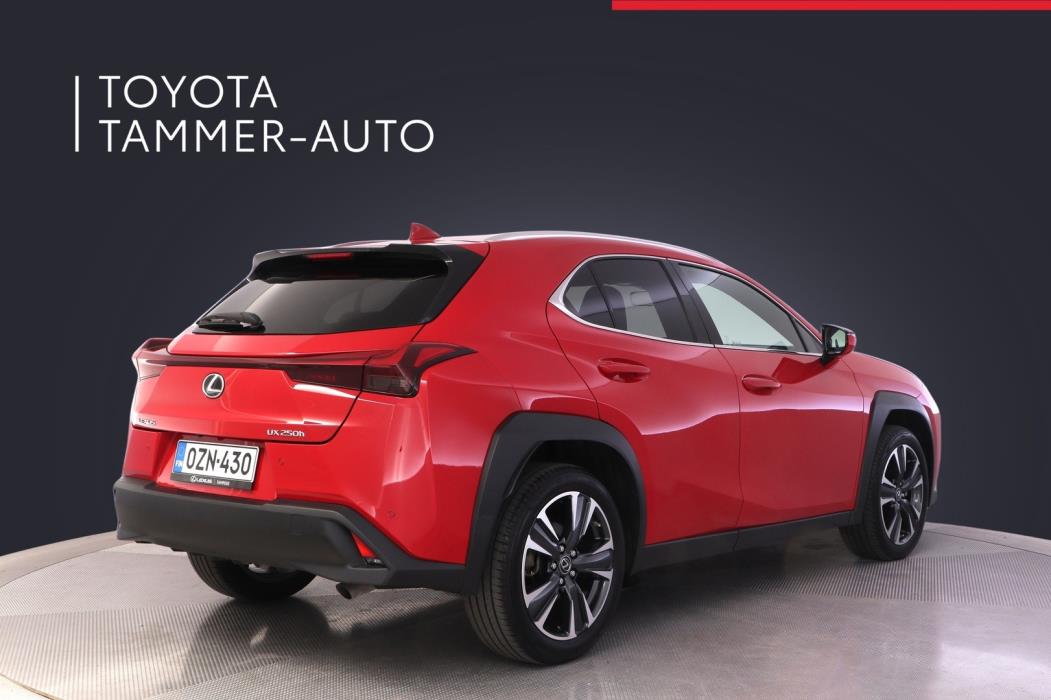 LEXUS UX 2023