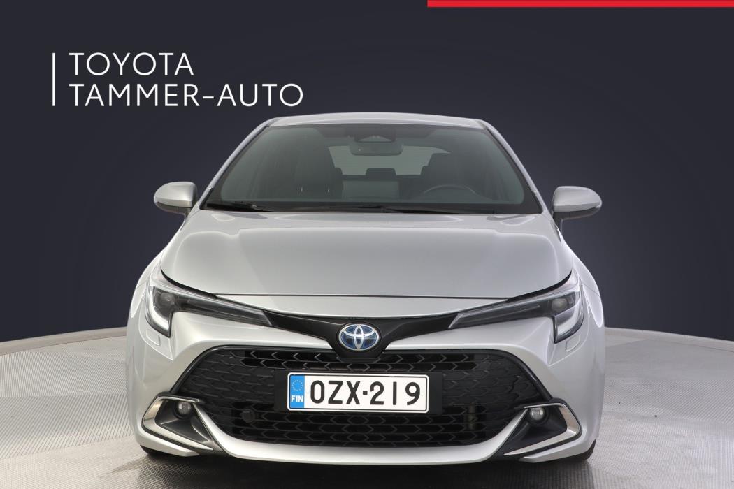 TOYOTA Corolla 2023