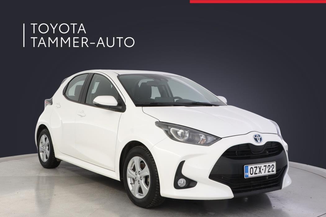 TOYOTA Yaris 2023