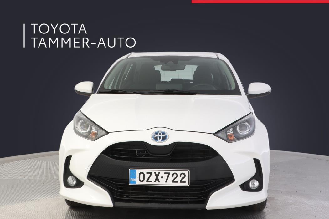 TOYOTA Yaris 2023