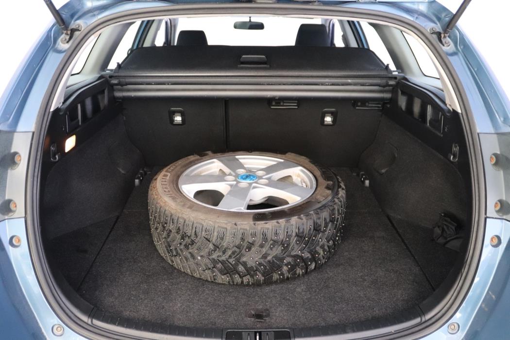 TOYOTA Auris 2015