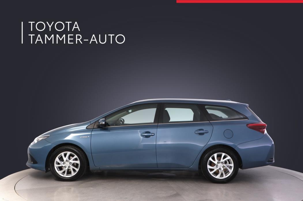 TOYOTA Auris 2015