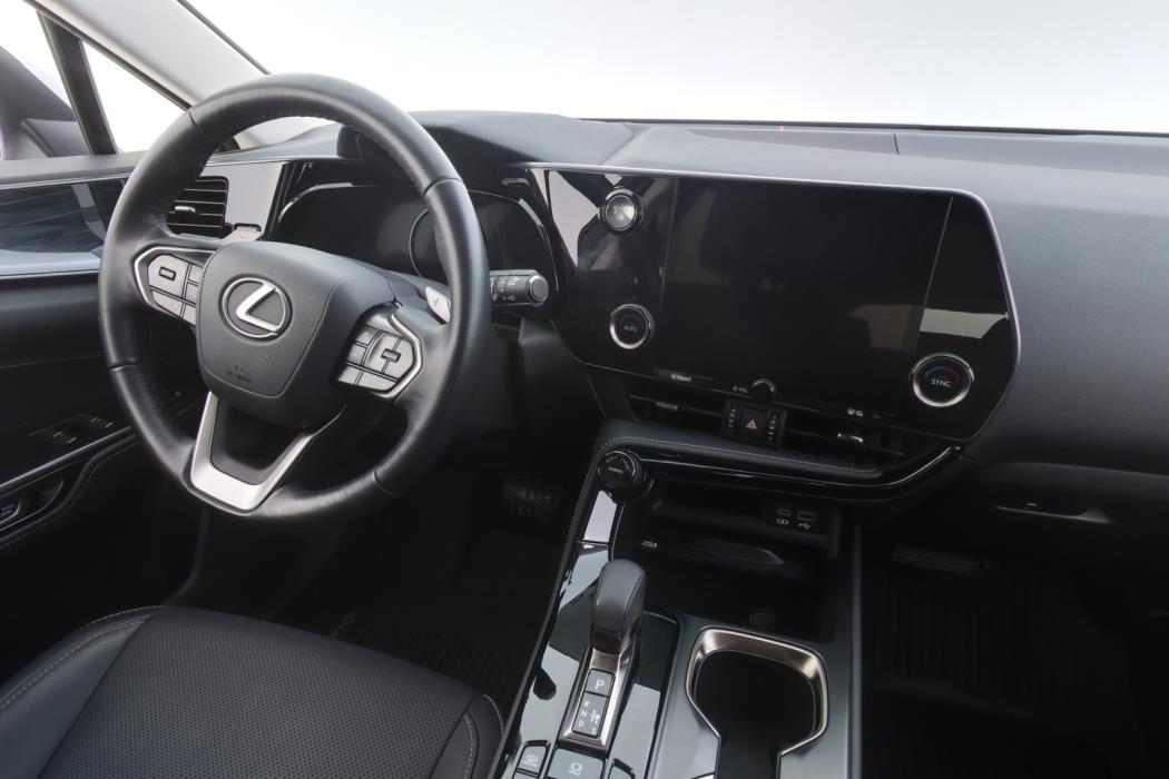 LEXUS NX 2023