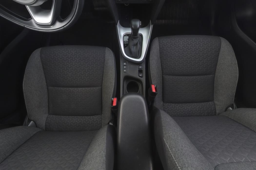 TOYOTA Yaris Cross 2023