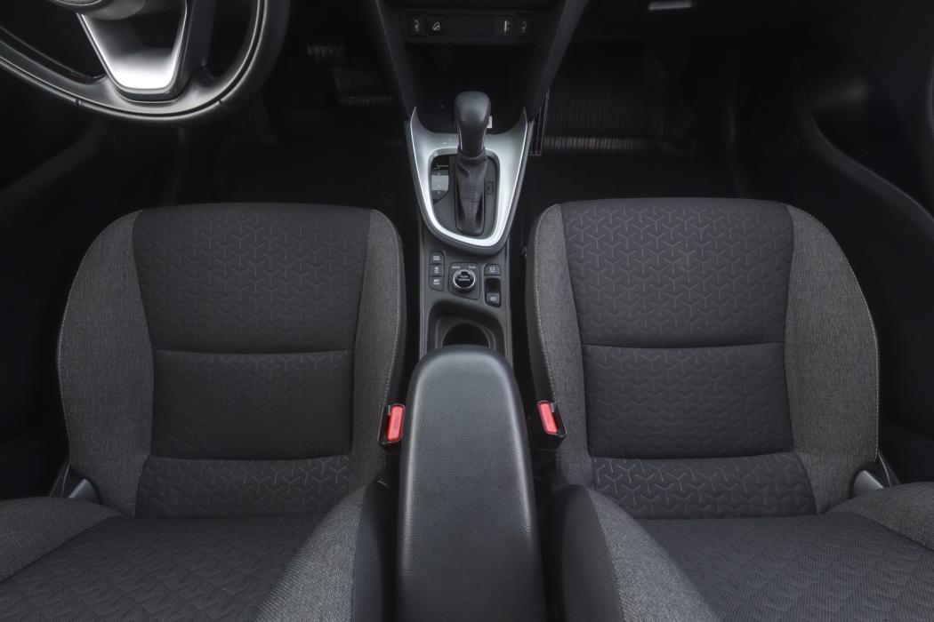 TOYOTA Yaris Cross 2023