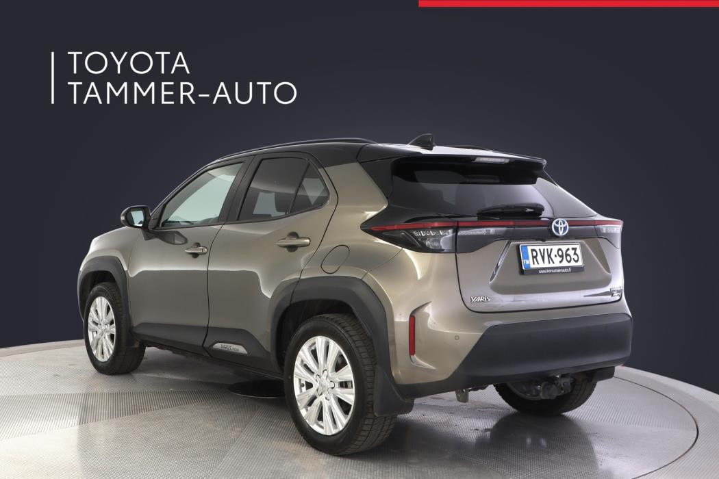 TOYOTA Yaris Cross 2023