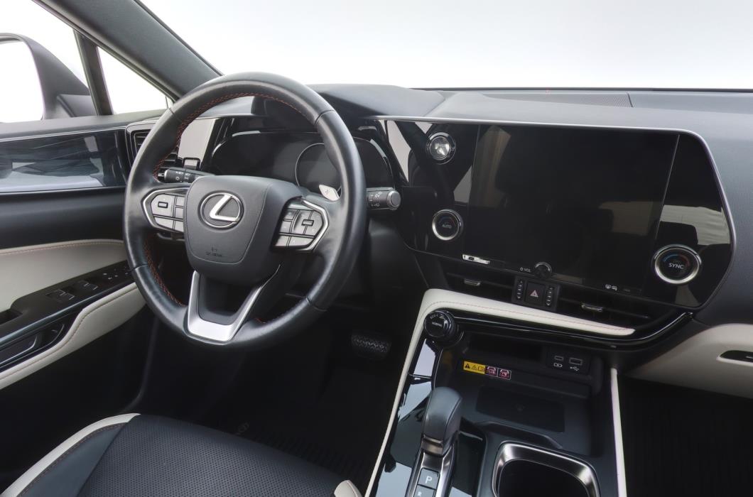 LEXUS NX 2024