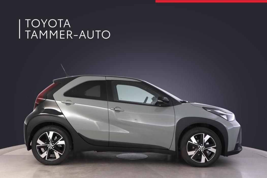 TOYOTA Aygo X 2025