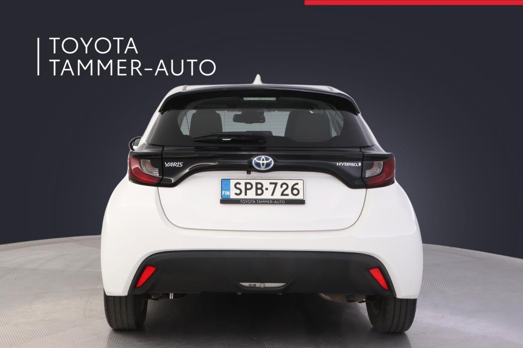 TOYOTA Yaris 2023