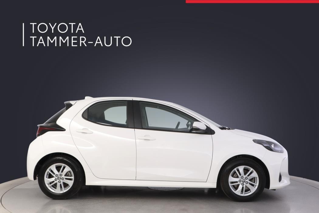 TOYOTA Yaris 2023