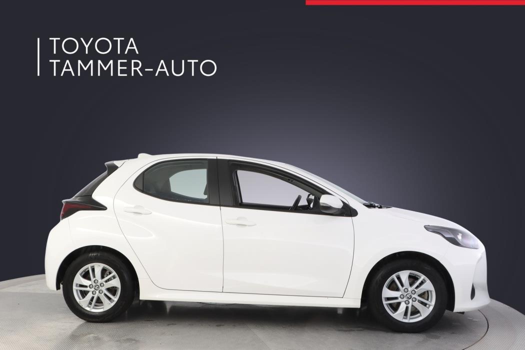 TOYOTA Yaris 2023