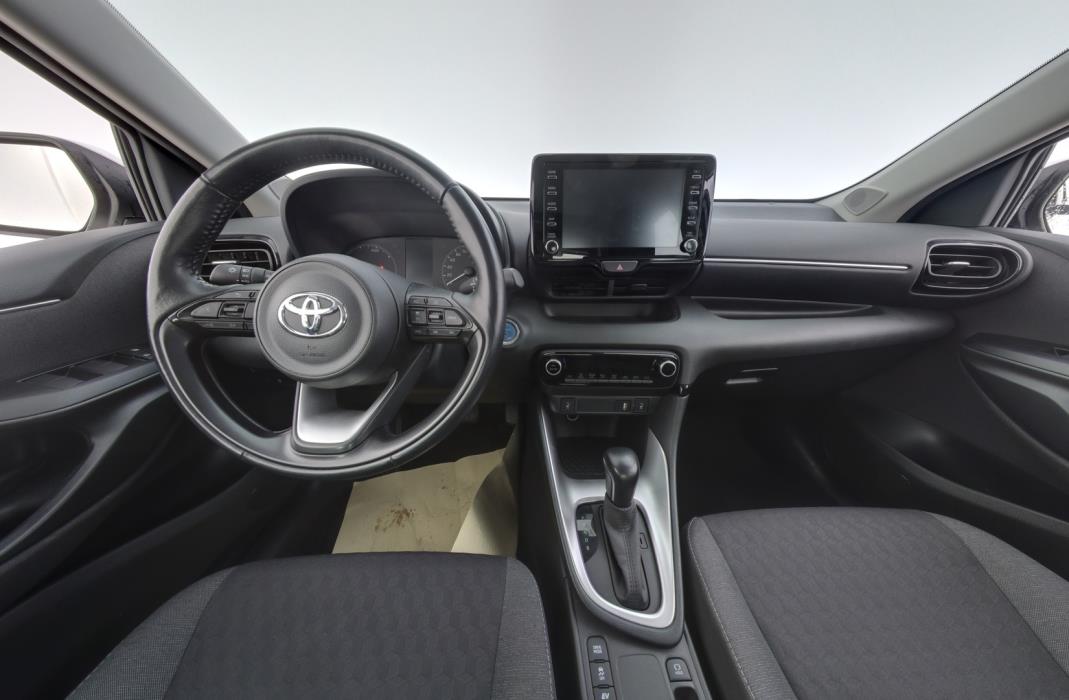 TOYOTA Yaris 2023