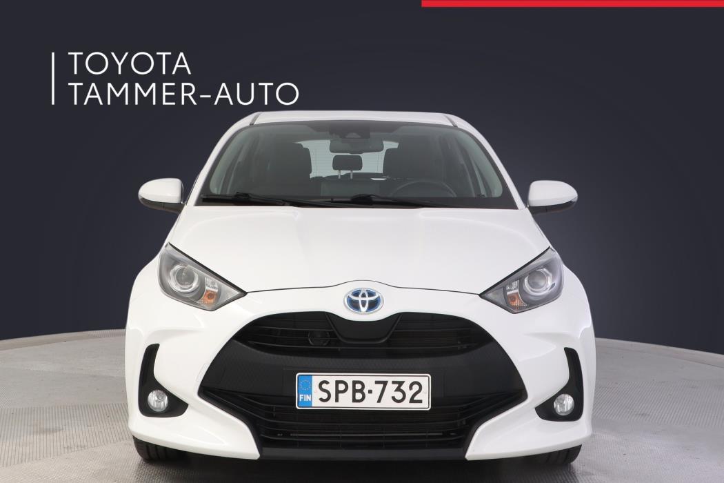 TOYOTA Yaris 2023