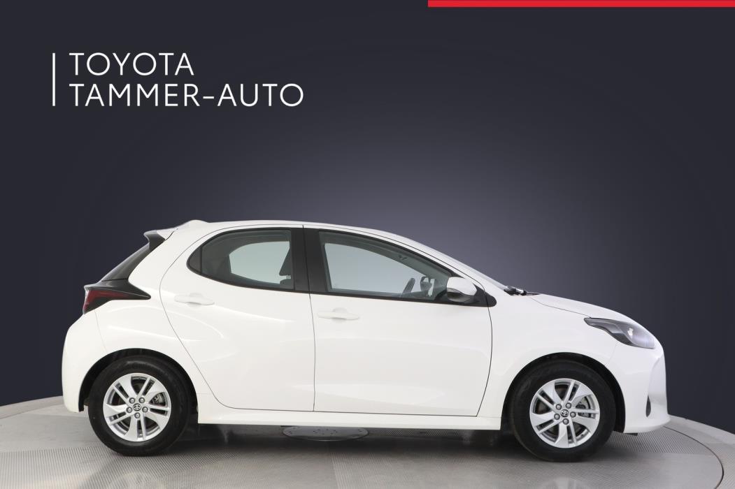 TOYOTA Yaris 2023