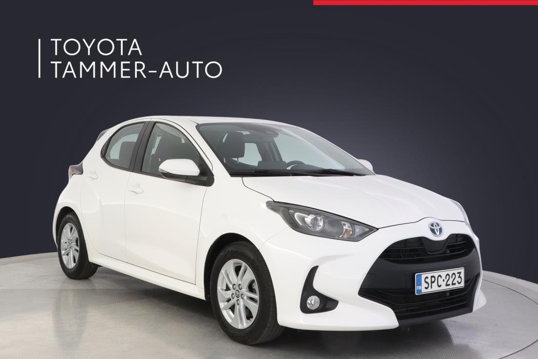 TOYOTA Yaris 2023