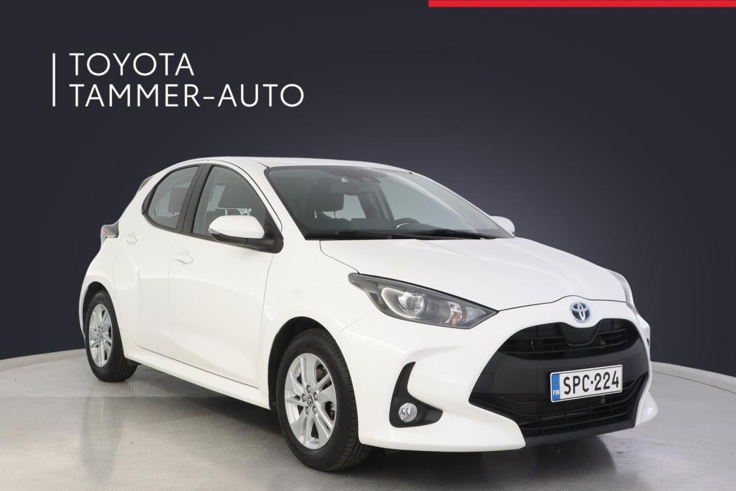 TOYOTA Yaris 2023