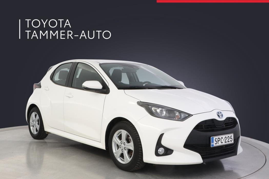 TOYOTA Yaris 2023