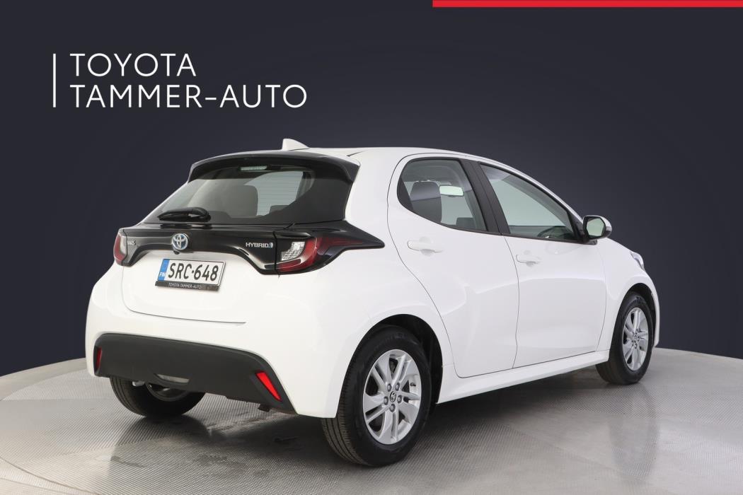 TOYOTA Yaris 2024
