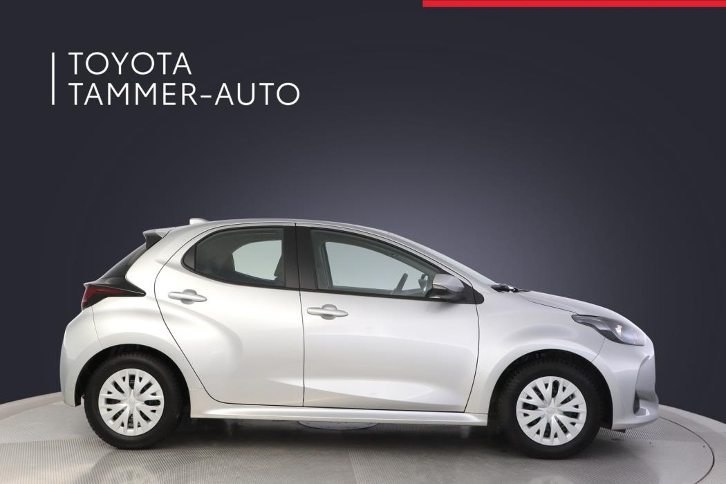 TOYOTA Yaris 2024