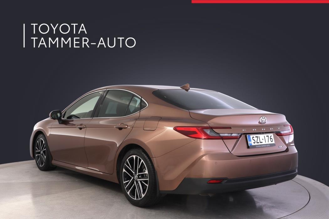 TOYOTA Camry 2024