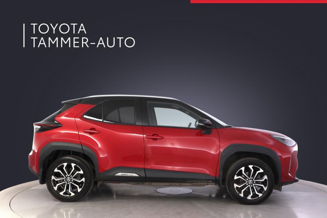 TOYOTA Yaris Cross 2022