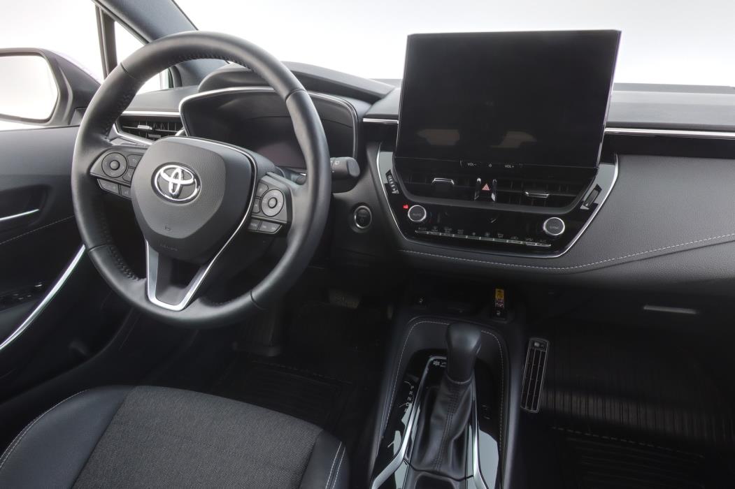 TOYOTA Corolla 2024