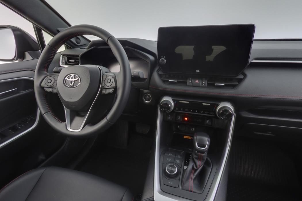 TOYOTA RAV4 Plug-in 2024