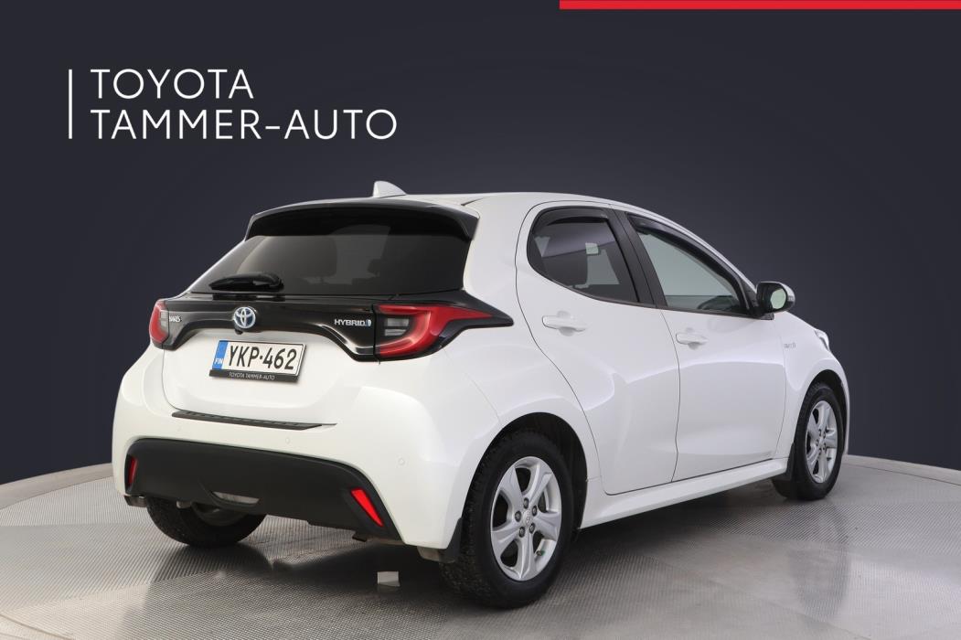 TOYOTA Yaris 2021