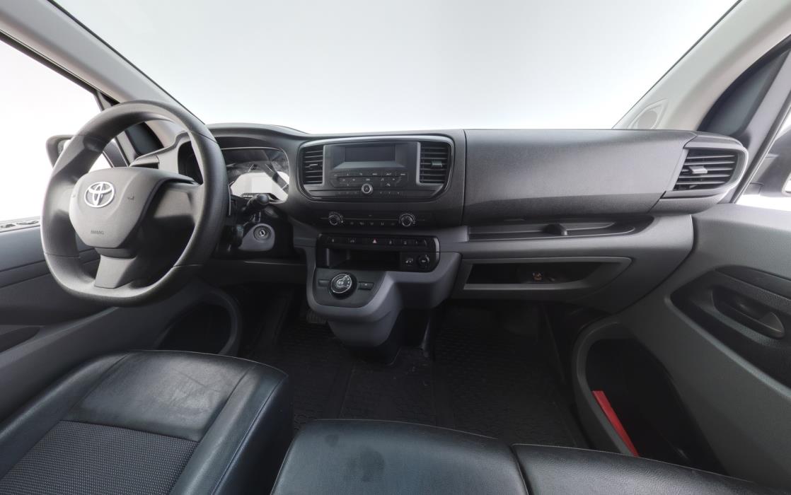 TOYOTA Proace 2022