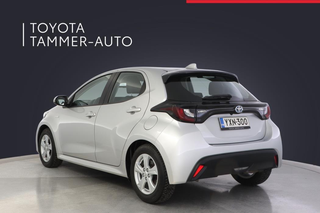 TOYOTA Yaris 2021