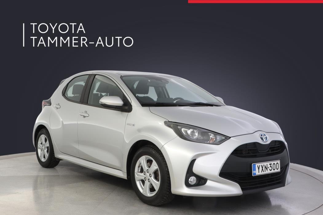 TOYOTA Yaris 2021