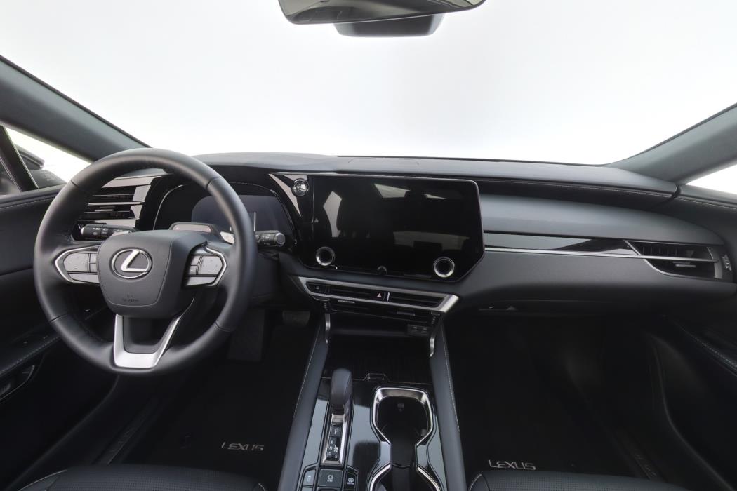 LEXUS RX 2025