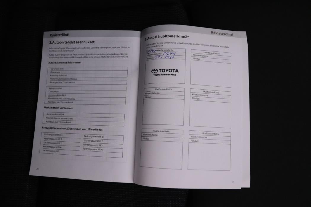 TOYOTA RAV4 Plug-in 2025