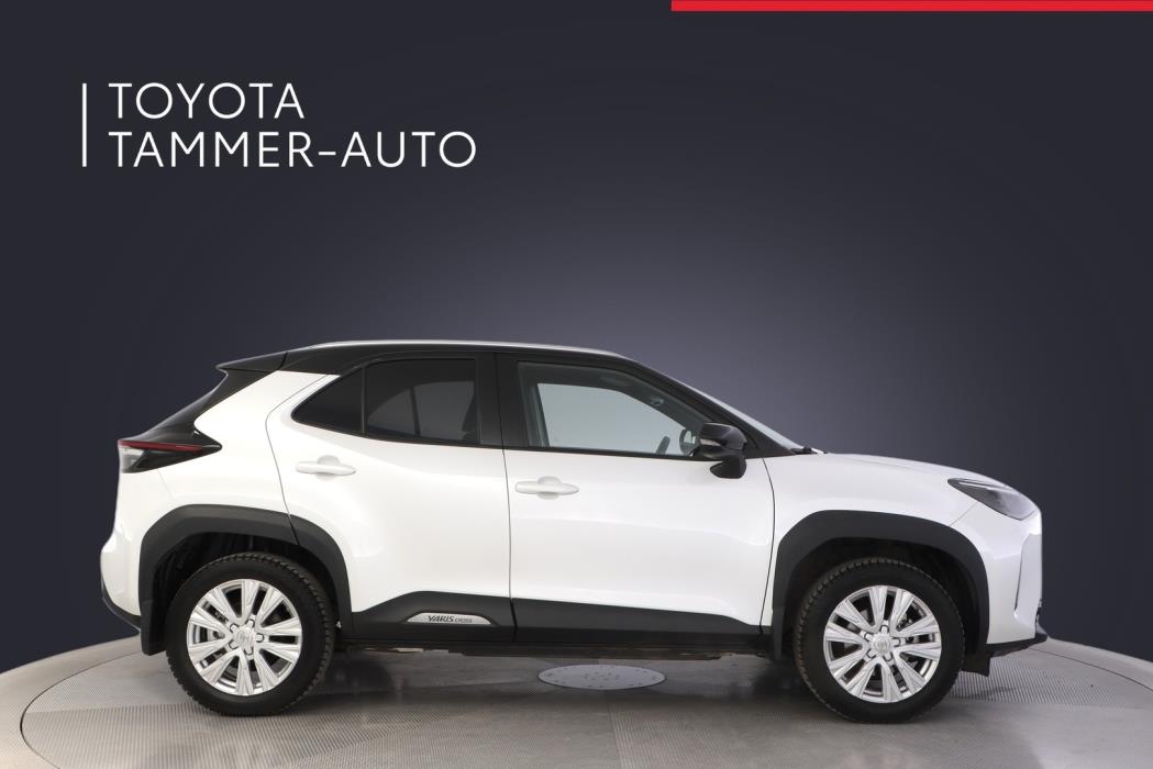 TOYOTA Yaris Cross 2022