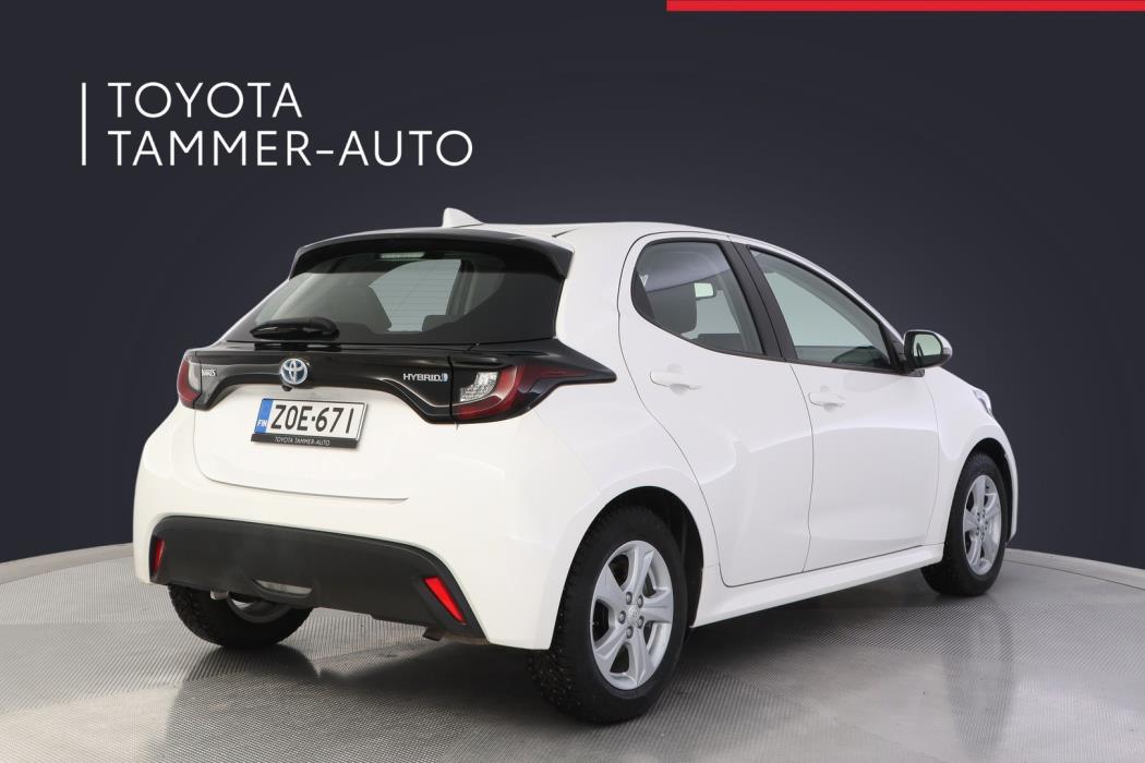 TOYOTA Yaris 2022