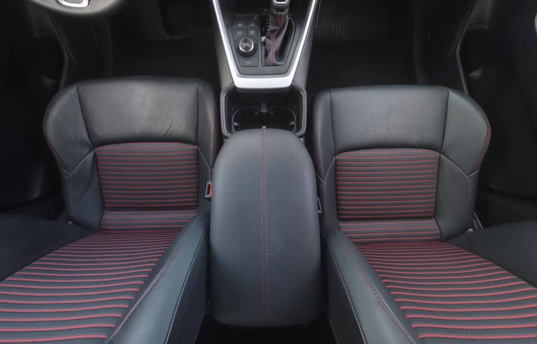 TOYOTA RAV4 Plug-in 2022