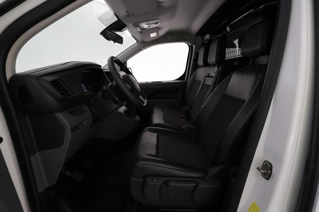 TOYOTA Proace 2021